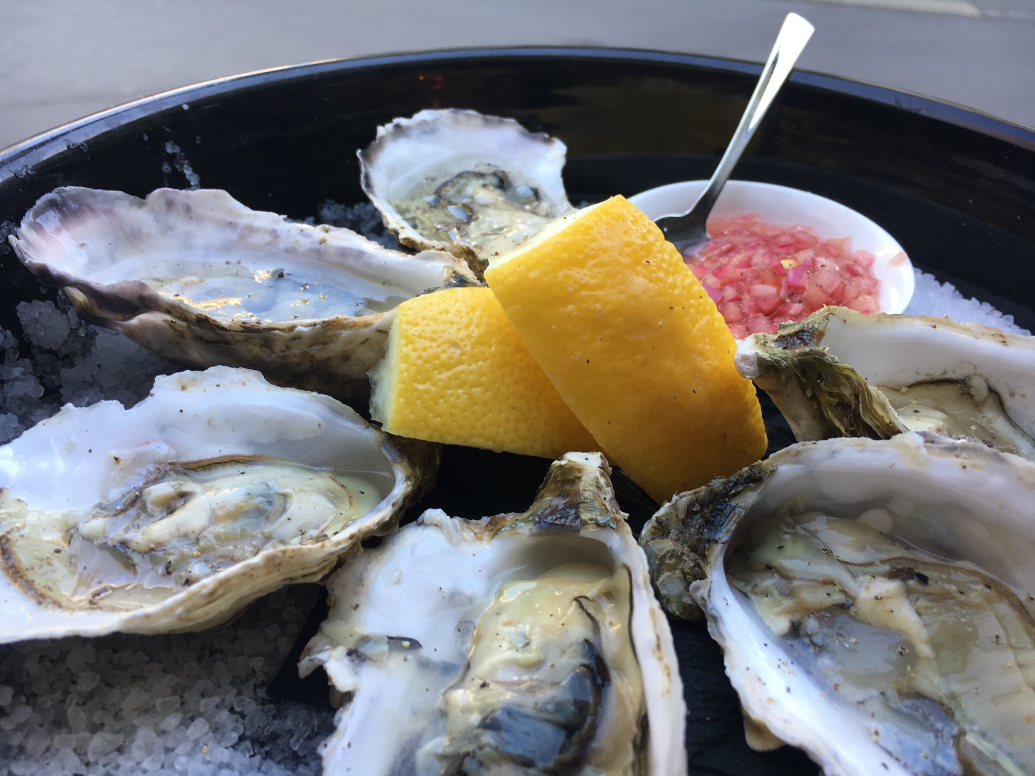 Austern bei ALPINEUM Kaffeehaus Bar Bistro