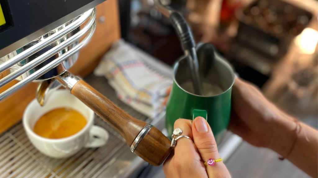 Kaffee Luzern Alpineum Kaffeehausbar